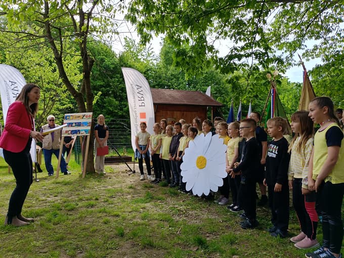 učni čebelnjak, OŠ kamnica, čebelarsko društvo Kamnica-Bresternica, čebele, otvoritev