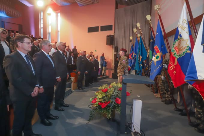 Obletnica pekrskih dogodkov je do zadnjega kotička zapolnila dvorano Izobraževalnega centra Pekre.