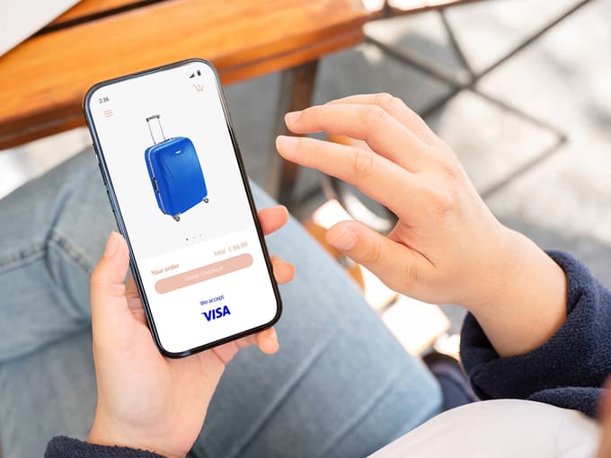 Ko plačilo spletnega nakupa postane neviden korak