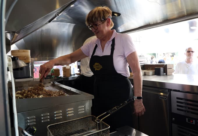 (FOTO) Food Truck Festival znova v Mariboru: 18 ponudnikov iz štirih držav!