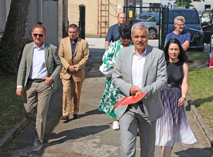 (FOTO) Tezno končno dobiva sodoben zdravstveni center: Več ambulant, nova lekarna, nov izgled