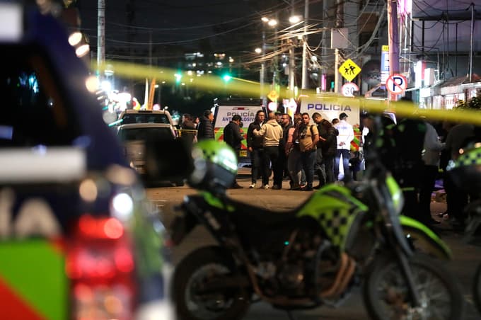 Kolumbijski predsedniški kandidat po napadu na predvolilnem dogodku v kritičnem stanju