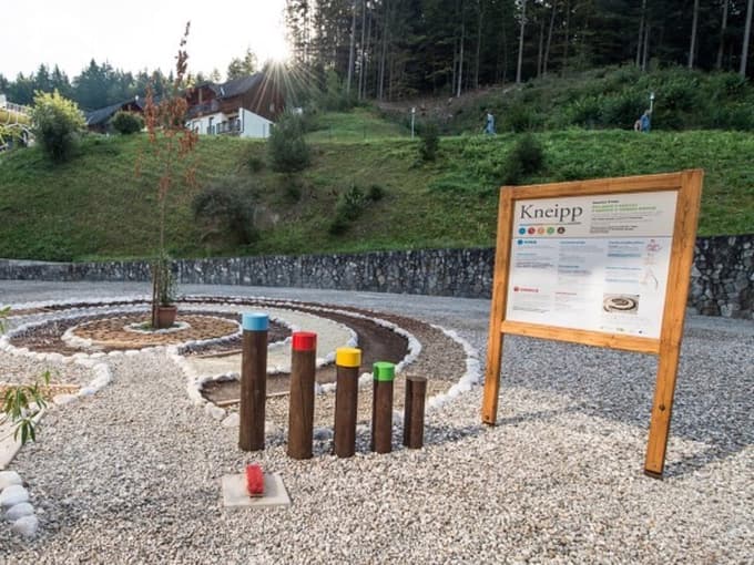 Terme Snovik so edini certificirani Kneipp center v Sloveniji in svojo ponudbo v celoti gradijo na petih Kneippovih stebrih.