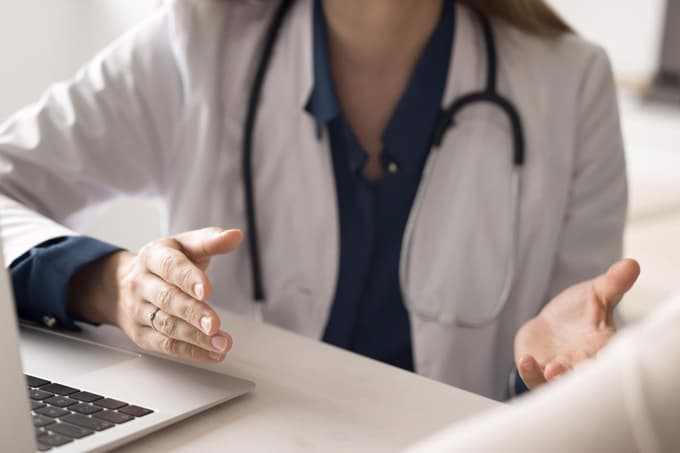 Če opazite kaj nenavadnega, ne odlašajte.