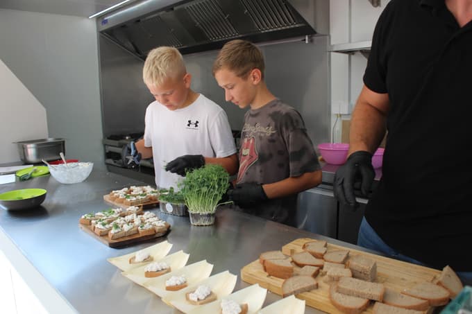 Foodtruck v Juršincih: Malo za pod zob, veliko za destinacijo