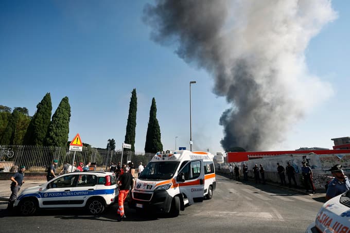 (FOTO) Okoli 30 poškodovanih: V Rimu eksplozija razdejala bencinsko črpalko