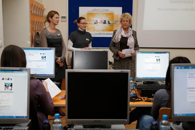 Po objavi članka o (ne)možnostih izrednega študija psihologije: Psihologija se študira tudi na Dobi