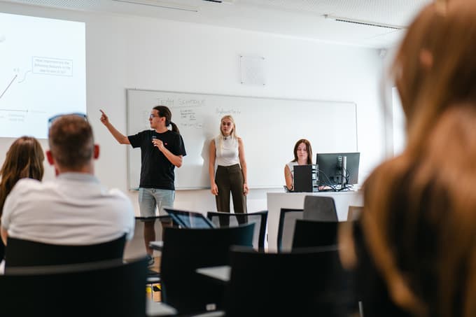 S tekmovanja v Zagrebu 