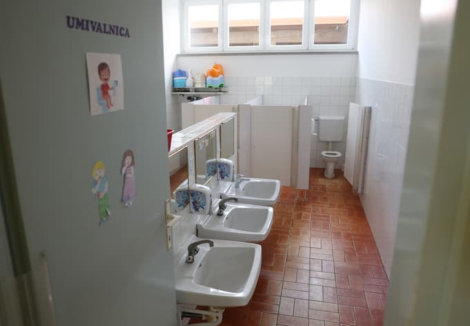 Pred obnovo razredlilna kuhinja