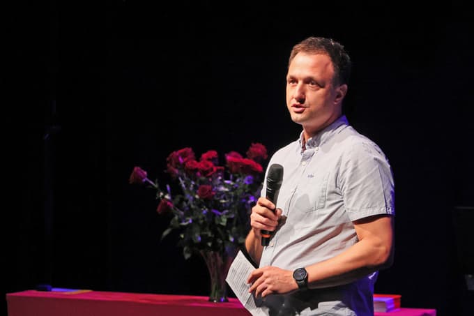 “Bodite raje raziskovalci lastne življenjske zgodbe, kot pa turist na življenjski poti nekoga drugega.” dr. Marko Jagodič, ravnatelj