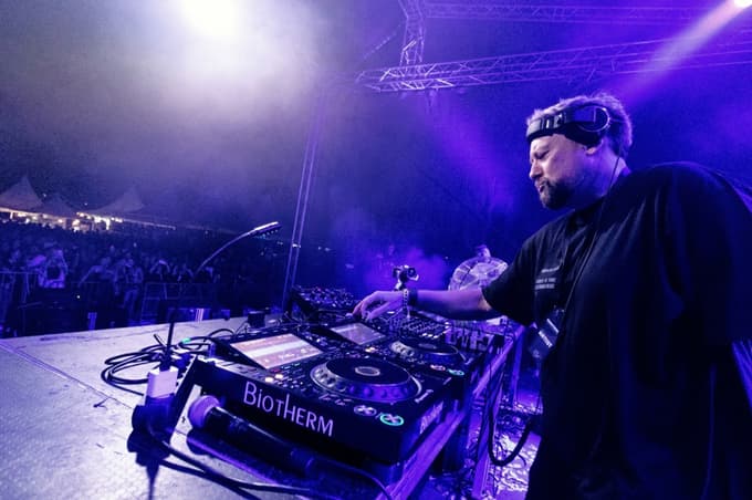 (FOTO) S časovnim strojem nazaj v čas Ambasade Gavioli