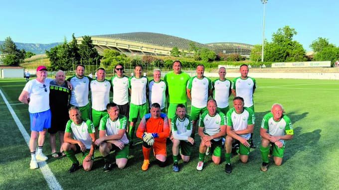 Veterani NK Pohorje Ruše (od leve): V. Sternad, Ajd, Golob, Ozim, Cehtl, Magdič, Ketiš, Marčič, Brunšek, Vahen, Prednik; čepijo: Žilić, Curkić, D. Petrun, Muzlovič, Fideršek, Polič, J. Sternad.