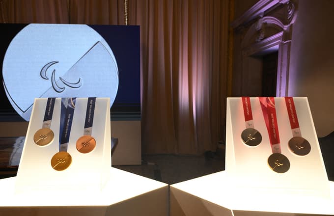 (FOTO) Prireditelji OI 2026 predstavili medalje. Tako so videti