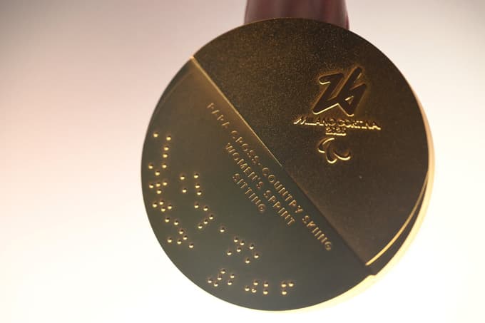 (FOTO) Prireditelji OI 2026 predstavili medalje. Tako so videti