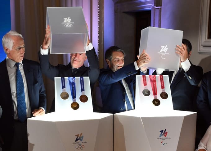 (FOTO) Prireditelji OI 2026 predstavili medalje. Tako so videti