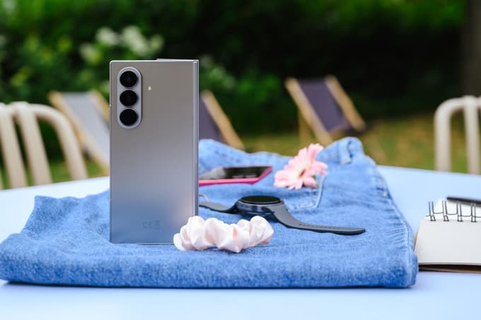 Ta telefon je tanjši od tablice