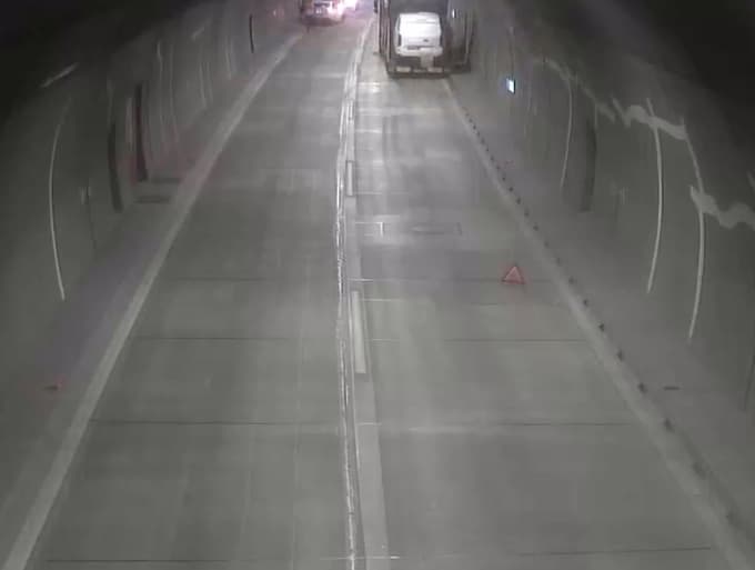 (FOTO) Zaradi nesreče v predoru je bila zaprta primorska avtocesta, zastoj je segal vse do Kopra