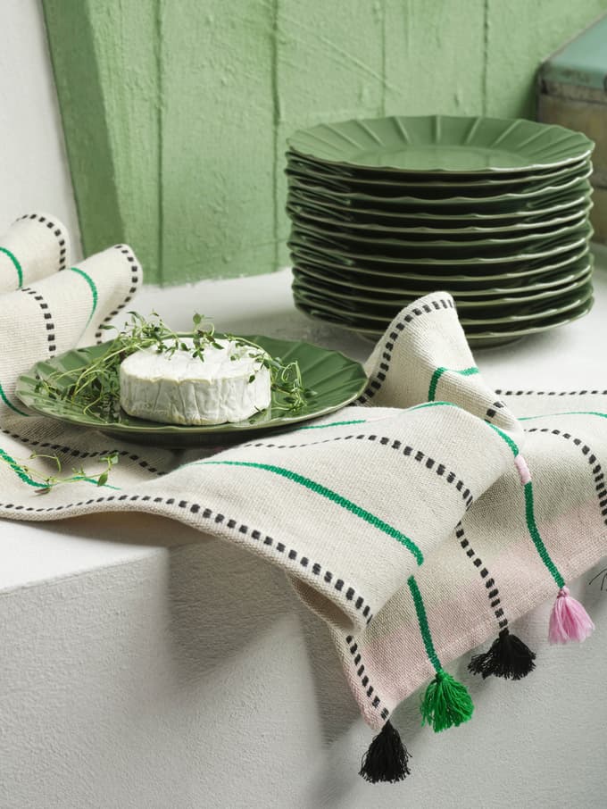 Podjetje IKEA z MÄVINN kolekcijo ohranja ročno obrt in podpira lokalne skupnosti