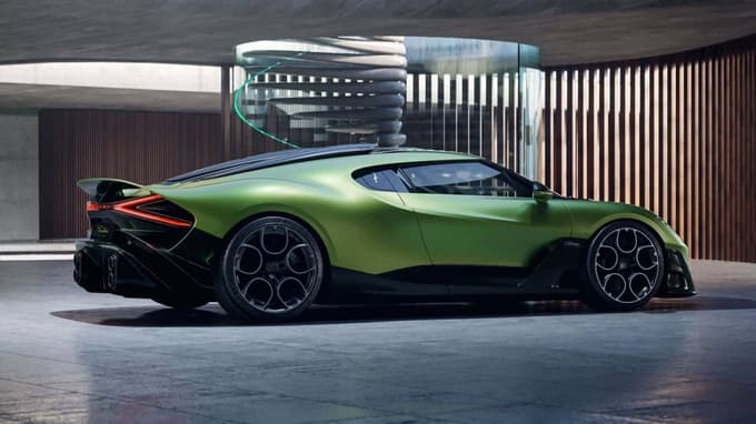 Kot vse posebne izdaje je tudi brouillard narejen na osnovi mistrala.