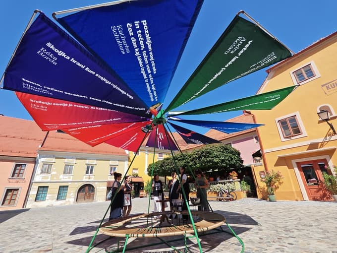 Pesmolov umetnice Stanke Vauda Benčevič