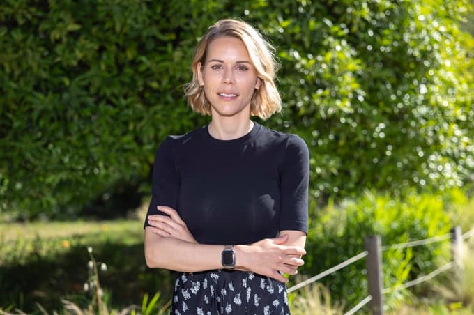 Fotografija, ki je nastala ob promociji knjige "Assises" v Nici.