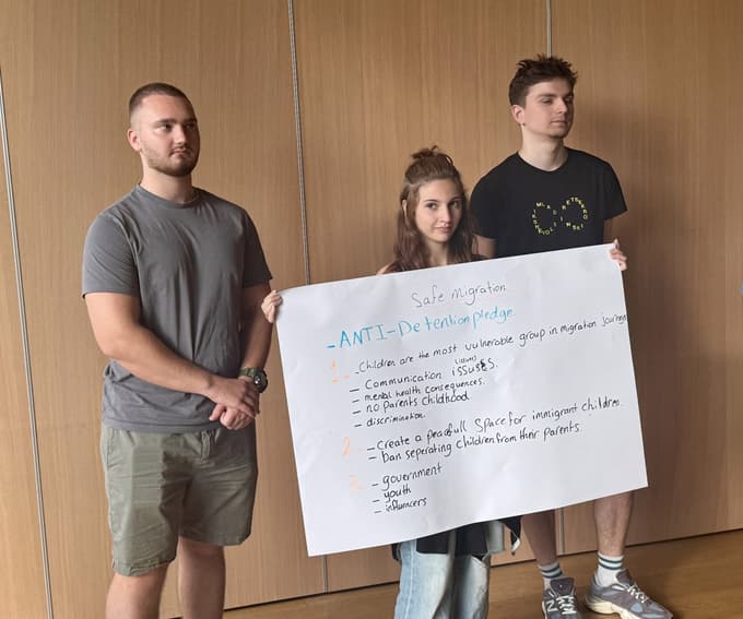 (FOTO) Slovenski mladinski orkester z gosti iz tujine pripravlja muzikal "o svetu, kot si ga želijo"