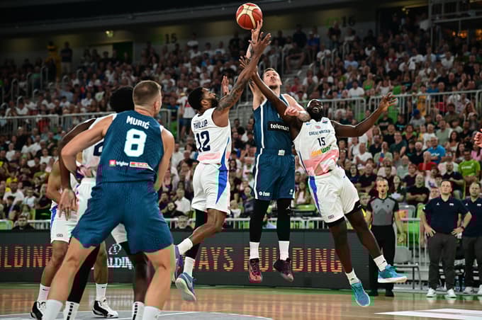 (ODZIVI) Slovenija do prve zmage pred Eurobasketom. Edo Murić: Želimo dokazati kritikom, da se motijo