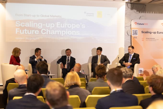 Tudi izkušeni podjetniki so govorili o pomenu spodbudnega poslovnega okolja.