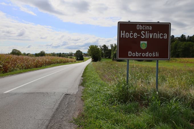 (FOTO) Dobra novica za kolesarje in pešce na cesti med Razvanjem in Pivolo