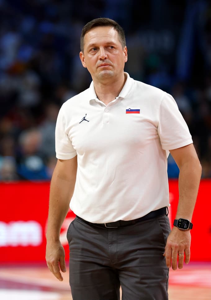 (ODZIVI) Oprostite, Nemci, ker so Slovenci tako umazani: Zgovorno selektorjevo sporočilo po izpadu iz Eurobasketa