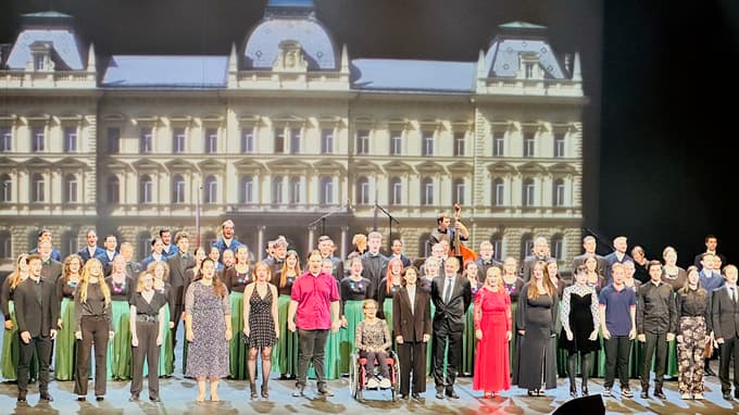 (PISMO) Friderik Klampfer: Razsvetljenstvo lite. Avtonomija po meri oblasti ali univerza z vklopno‑izklopnim gumbom