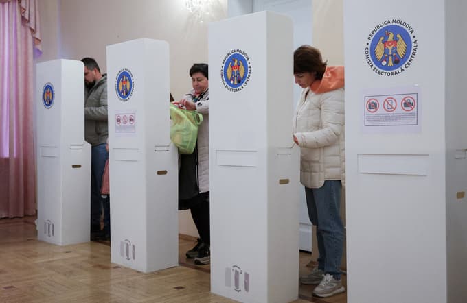 Volilna udeleba je bila 51,9-odstotna.