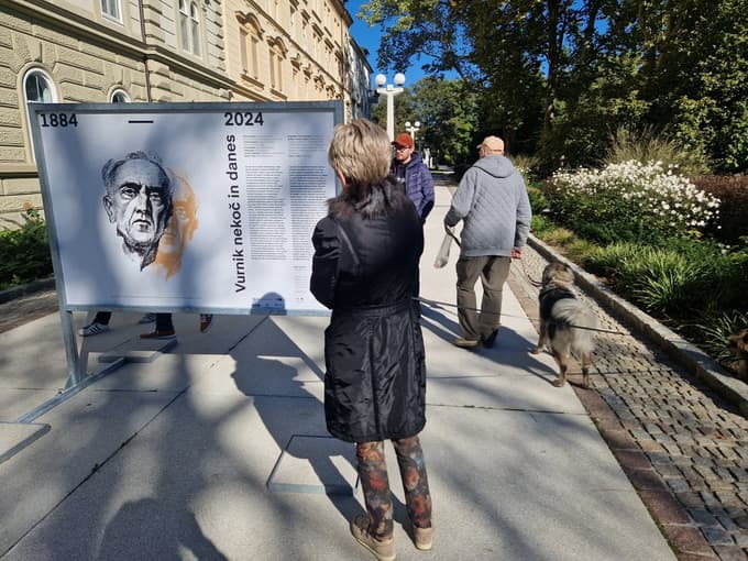 (FOTO) Vurnik v Mestnem parku