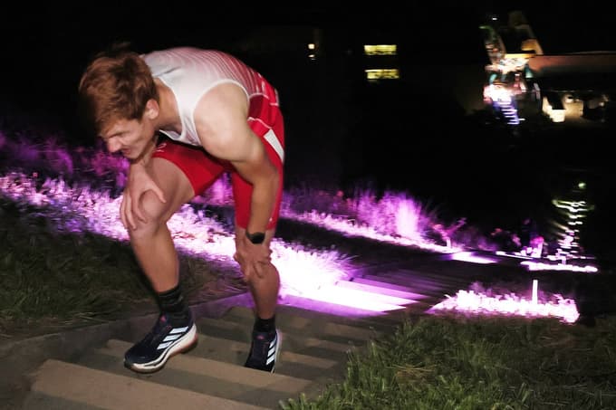 (FOTO) Nočni tek na Kalvarijo: Zmagovalec je vsak, ki pride na vrh