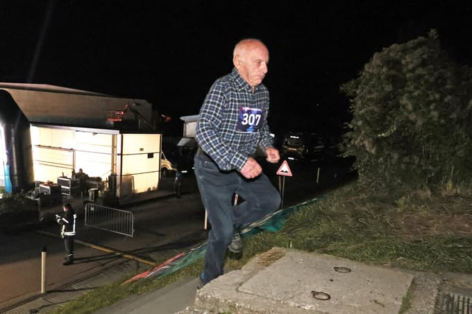 Najstarejši tekmovalec ima 84 let.