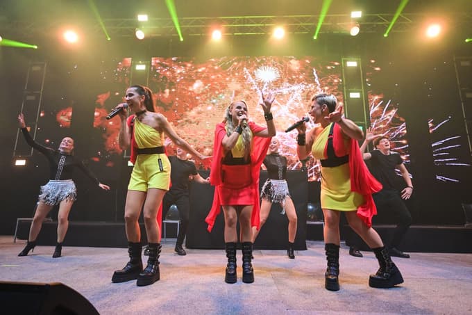 (FOTO) Zabava za zgodovino: Na Popstars šovu v Dvorani Tabor je "čagala" tudi mama Luke Dončića