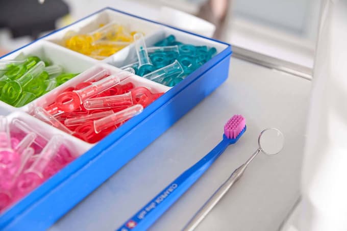 Ob 12:00 uri sem imel termin pri zobozdravniku. Ponovno nisem šel...