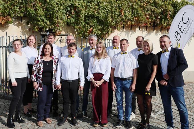 Mladi, iskrivi in štajerski, prihajajo pubeci 2025