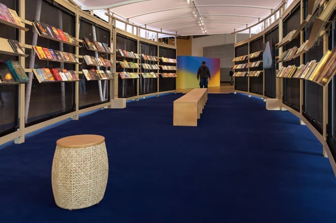 Knjižni sejem v Frankfurtu brez aktualnega Nobelovega nagrajenca za literaturo