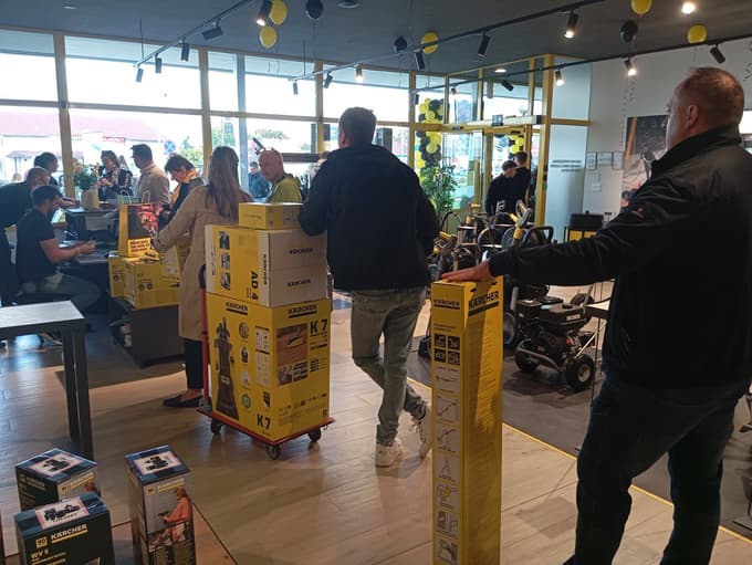 (FOTO) Največji Kärcher center v Sloveniji odprl vrata v Mariboru