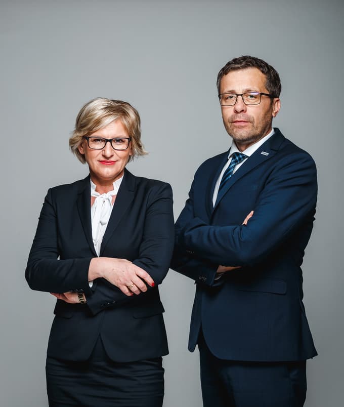 "Povezanost s skupnostjo je del našega DNK," pravi Irena Šela Štukl, Andrej Kolmanič pa dodaja: "V Slovenski Bistrici so številne družine povezane z Impolom že več generacij."