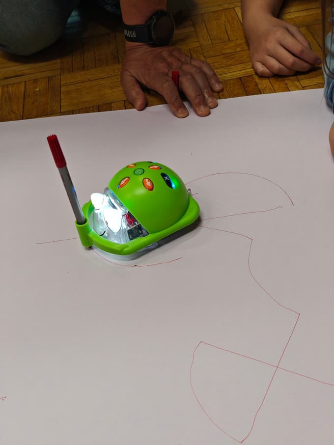 Kako učenci Centra Gustava Šiliha osvajajo digitalni svet?