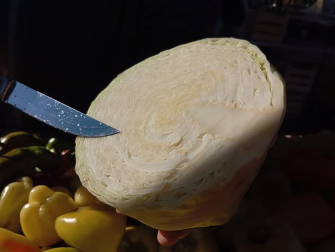 Cene na mariborski tržnici: Koliko stane glava svežega zelja