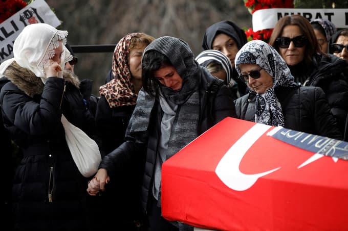 V Turčiji zaradi požara v smučarskem letovišču obsojenih 11 ljudi