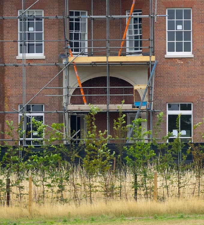 (FOTO) Tako opremlja bodoča kraljica: Kaj skriva prenovljeni dom princa Williama in princese Kate?