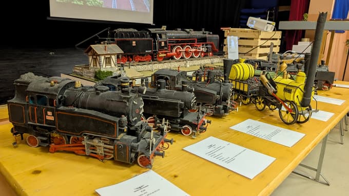 (FOTO in VIDEO) Nad modeli vlakovnih kompozicij navdušeni tako stari kot mladi