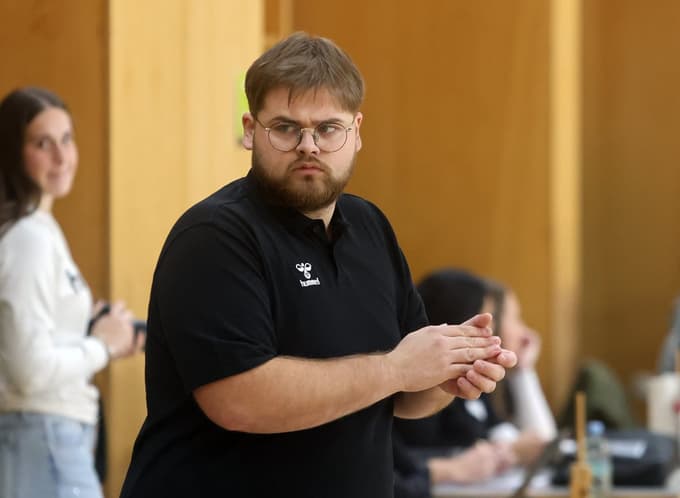 Lahko trener Nik Urbas s svojim moštvom preseneti tudi v Lukni?