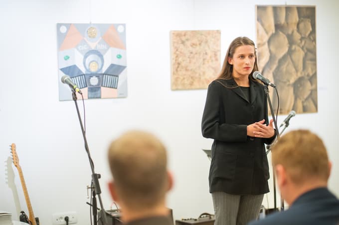 Regijska tematska razstava Gnoj je zlato, JSKD OI Ravne na Koroškem, 2025