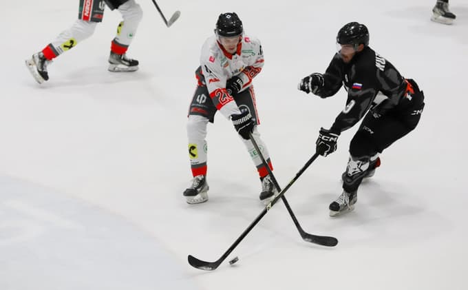 Žiga Kuzman v obrambni nalogi