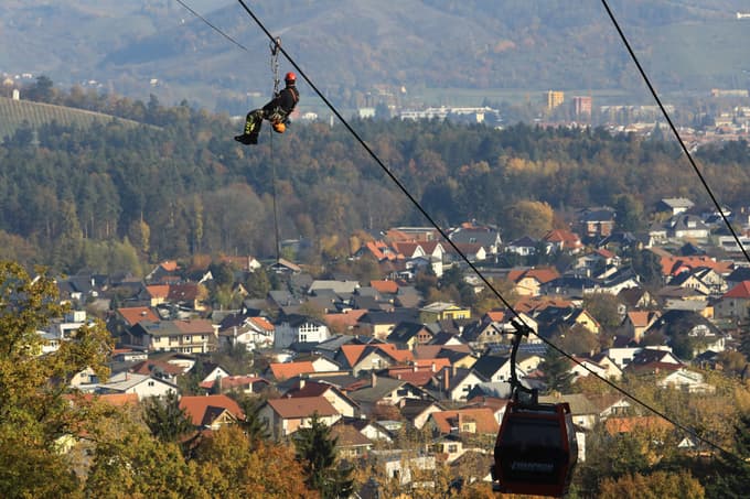 Reševalna vaja na Pohorski vzpenjači